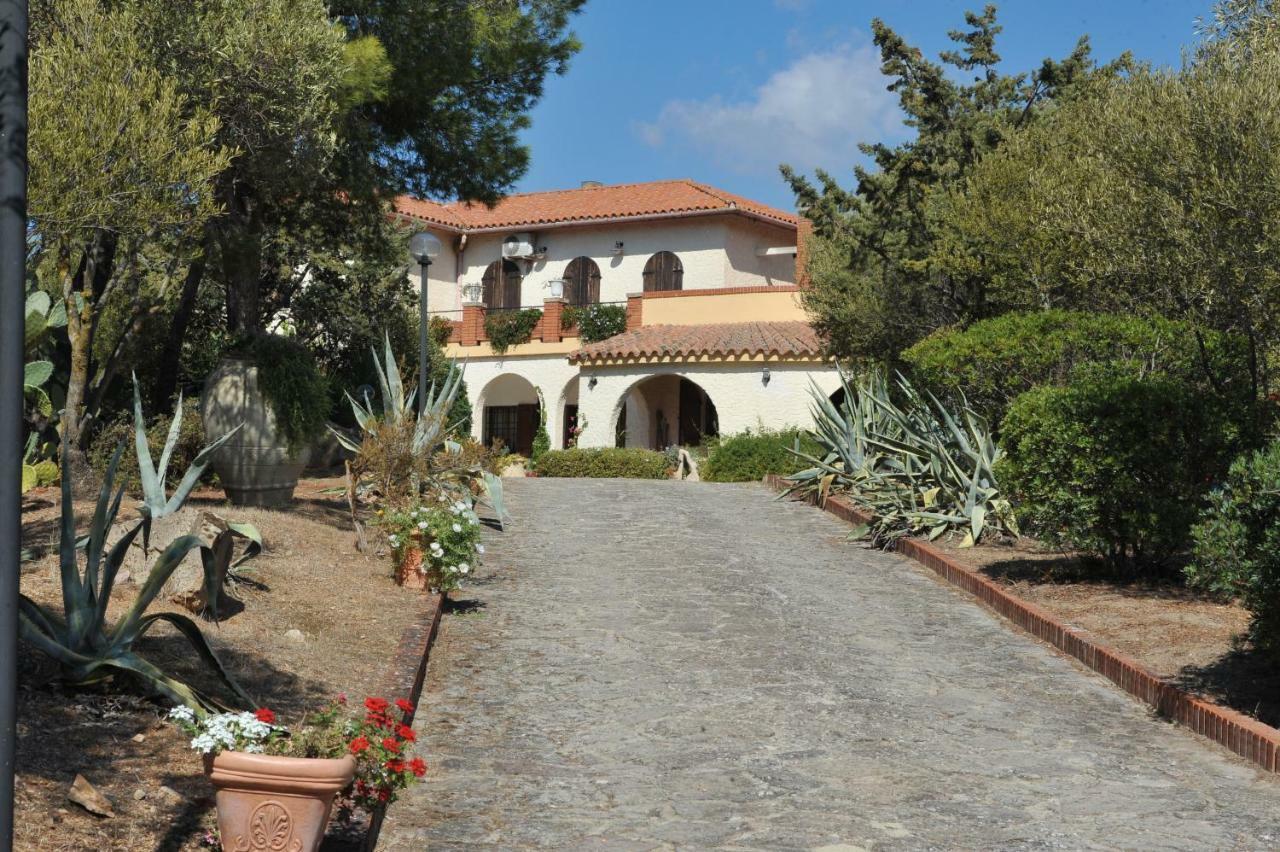 Villa Desideria B&B Capitana Eksteriør bilde